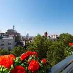 Demeure Montmartre *